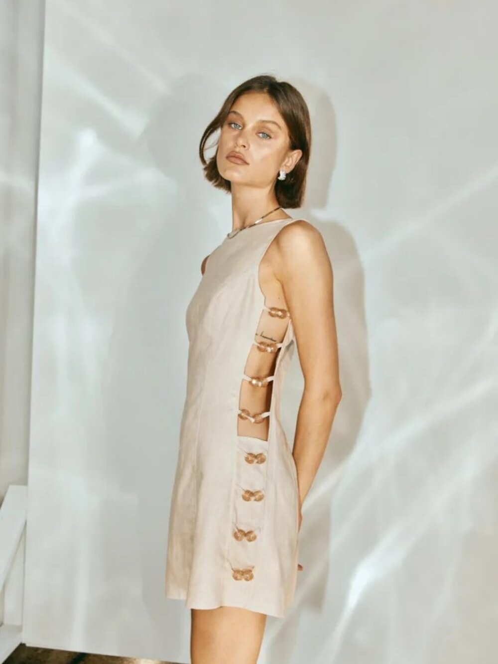 VRG GRL Tia Linen Mini Dress - Oatmeal - Size 10 - Picture 7 of 8